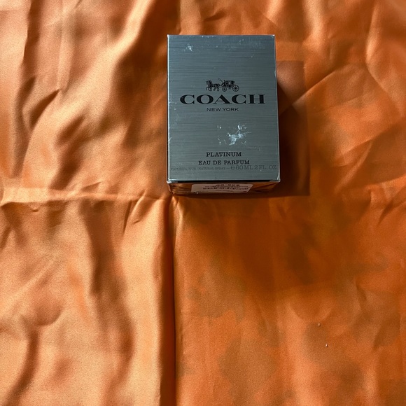 Selling coach perfume Size 2.0 oz bnwt - Picture 4 of 7